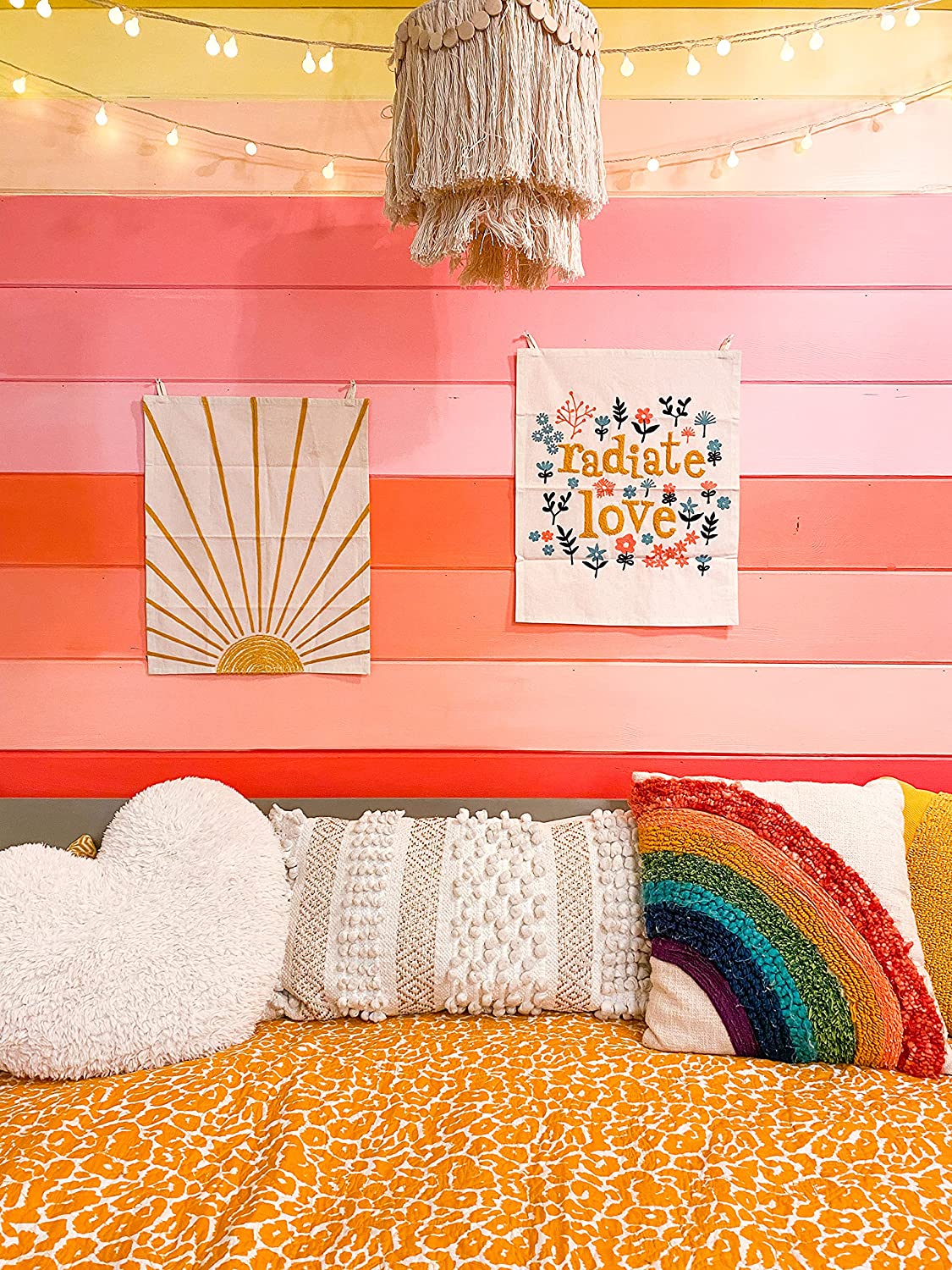 #color_radiate-love