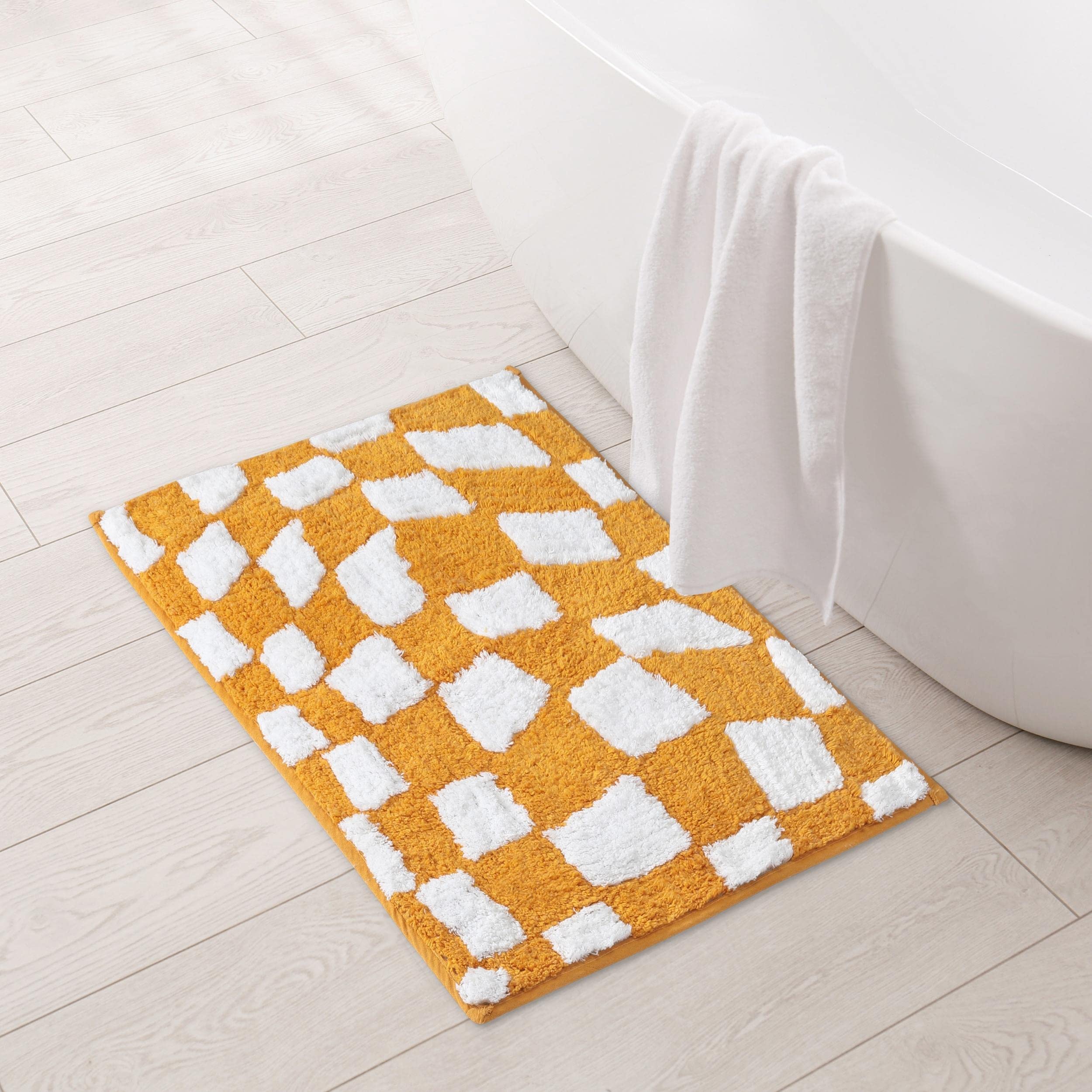 Folkulture 17 X 24" Bathrugs 100% Cotton Dancing Check - Yellow