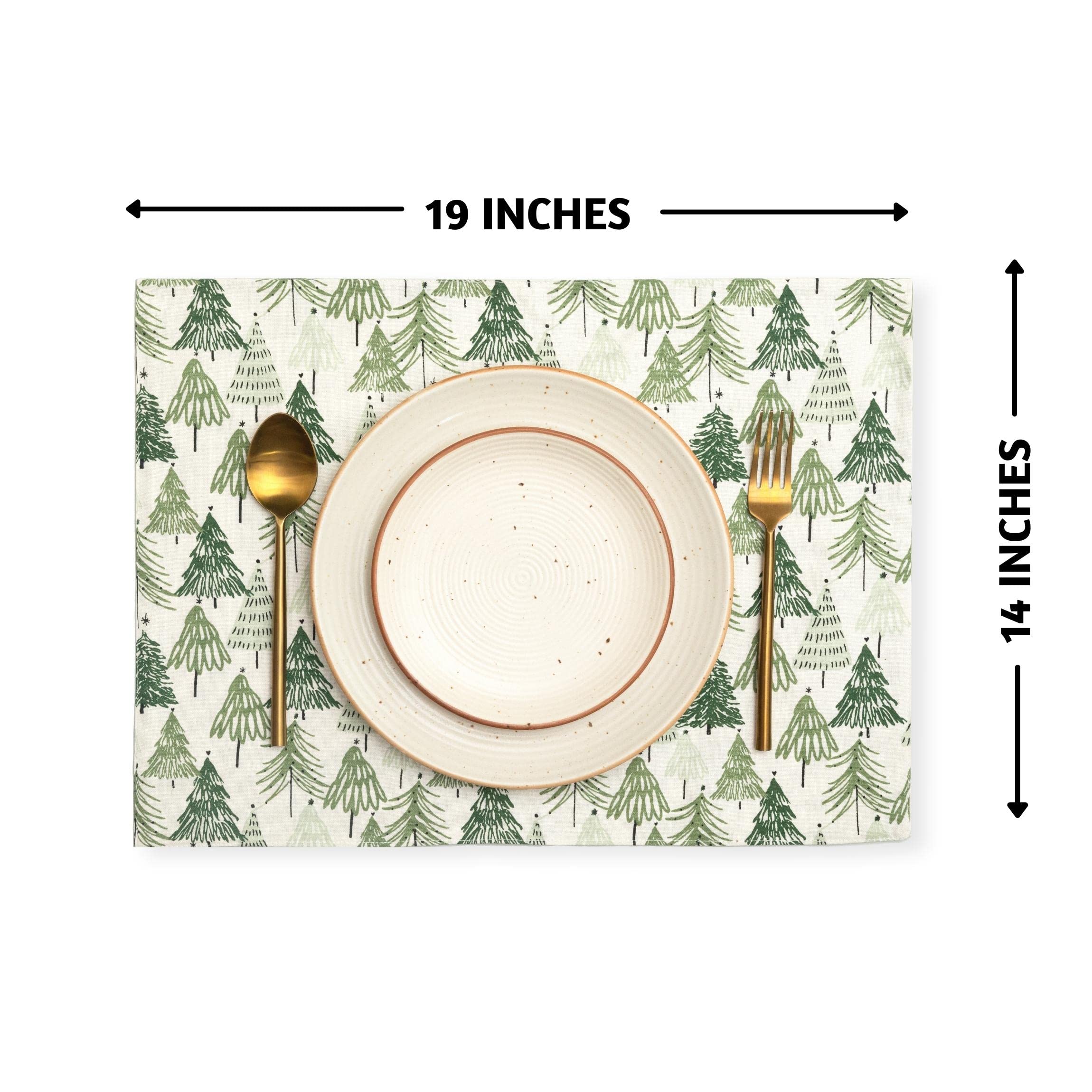 Folkulture  14" x 19" Set of 6 Christmas Story Placemats